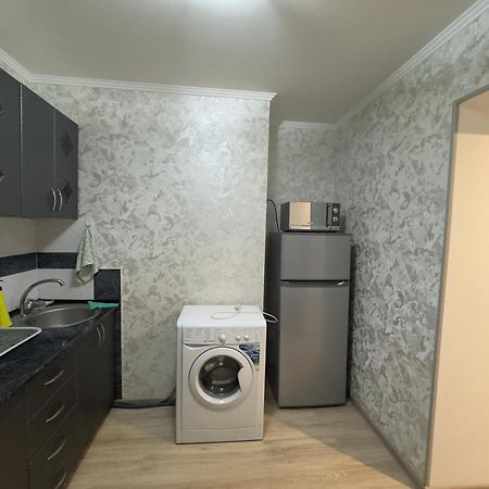 One-Room Apartment Opposite Almaty Airport Turksib ภายนอก รูปภาพ
